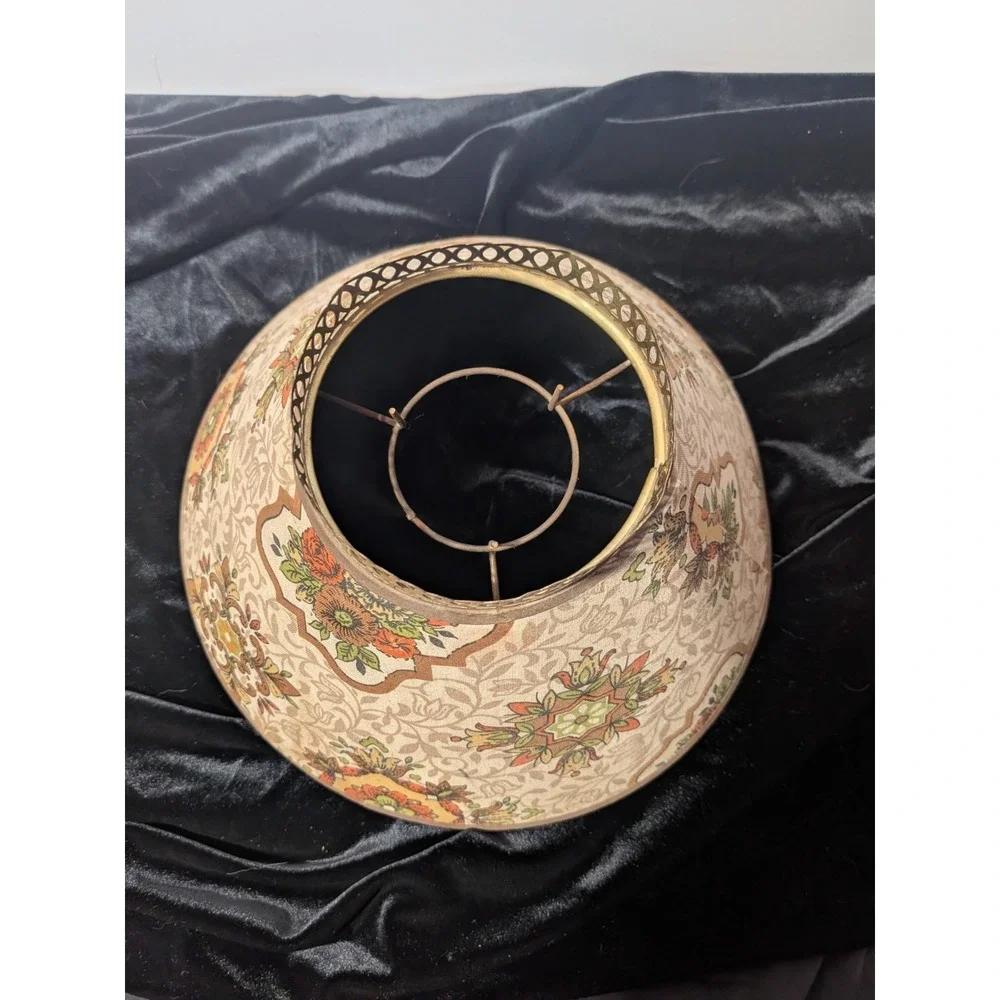 Vintage Mid-Century Floral Lampshade - Gold Filigree Trim -‎ 70s Retro Parchment